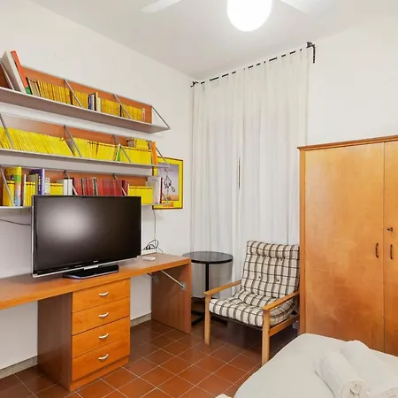 Torre A Mare With Garden & Parking