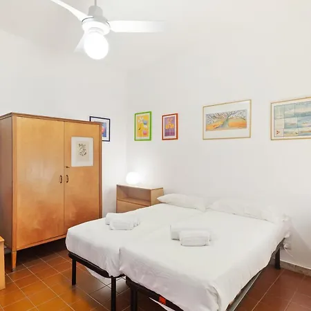 Torre A Mare With Garden & Parking Μπάρι