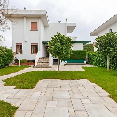Torre A Mare With Garden & Parking * Μπάρι