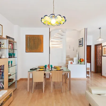 Βίλα Torre A Mare With Garden & Parking *